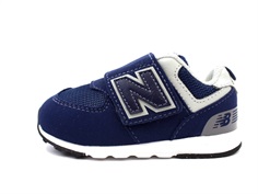 New Balance navy/white 574 sneaker